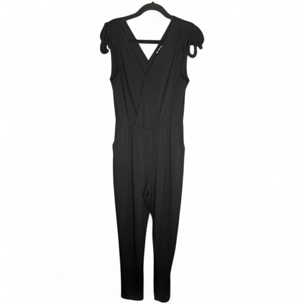 Versona Womens Classic Black V Neck Sleeveless Jumpsuit Sz M Romper Stretch Chic
